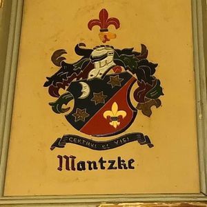 Meet your Posher, Bernie